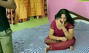 Indian Sexy xxx bhabhi having coitus up epigrammatic penis boy! She's not happy!