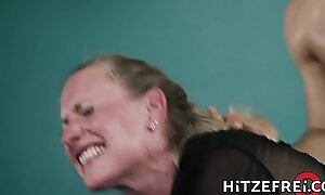 HITZEFREI Tow-haired German Matriarch copulates a younger guy